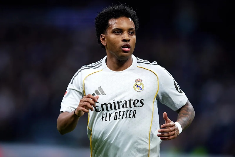 Rodrygo gặp chấn thương nặng buộc nghỉ hết mùa giải